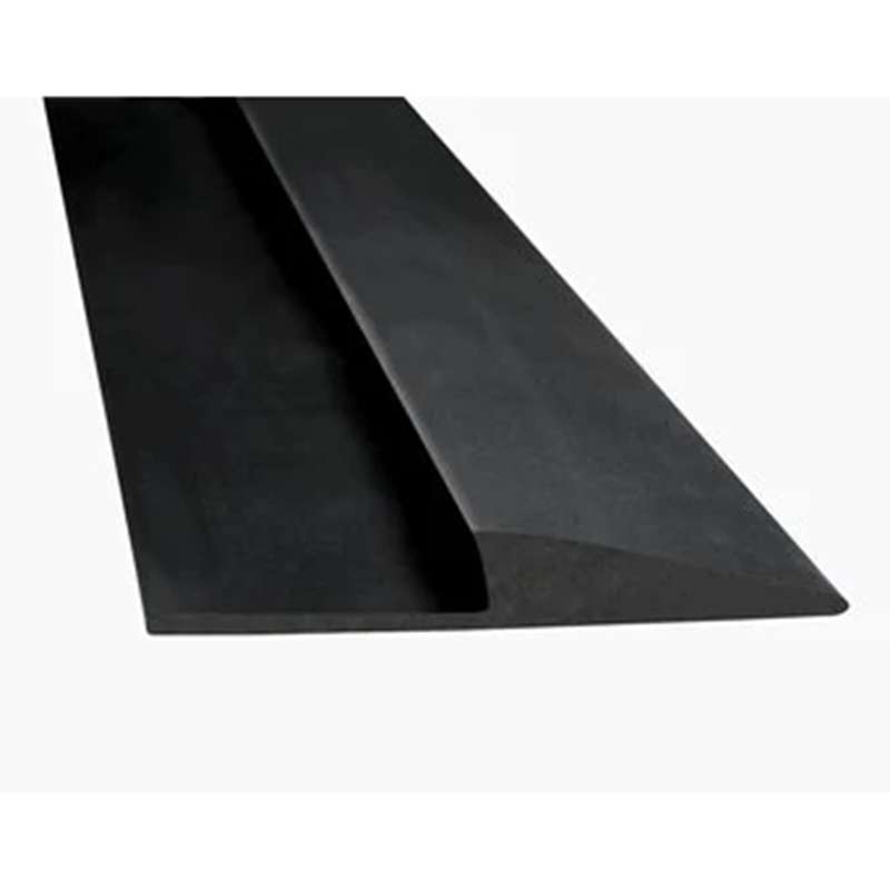 3M™ Matting Edging Roll, Medium Profile, Black, 1 in x 75 ft, 1/Case